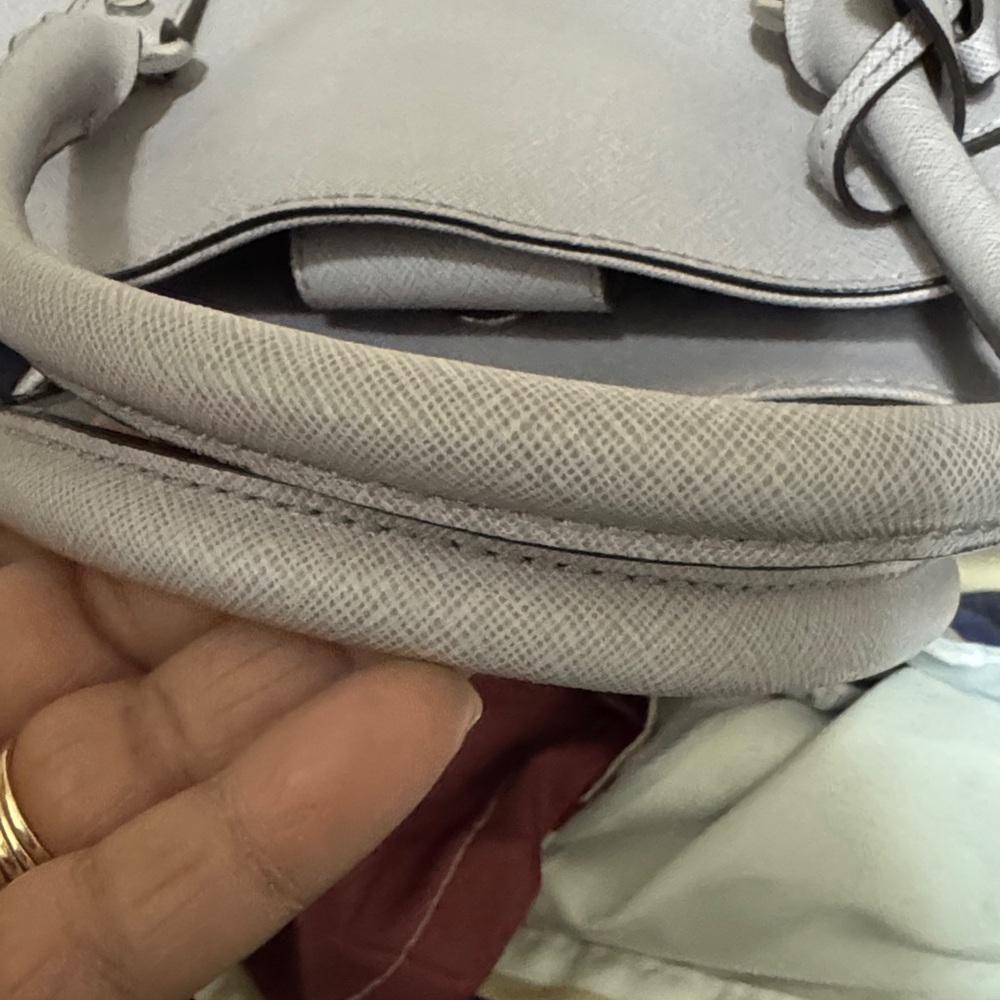 Michael Kors Lavender Saffiano Satchel with Silver MK Padlock - Picture 9 of 16